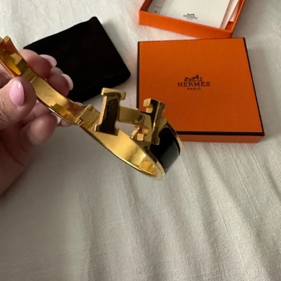 Hermés CLIC H BRACELET - Picture 9 of 11